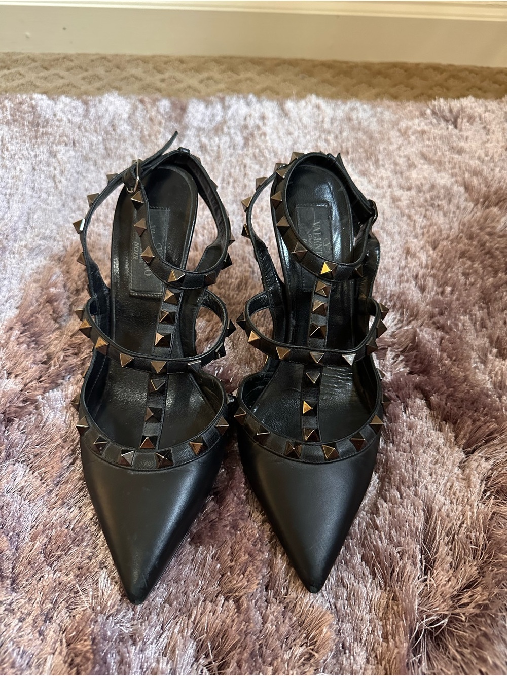 Valentino Black Leather Pointed Rockstud Strappy Pumps